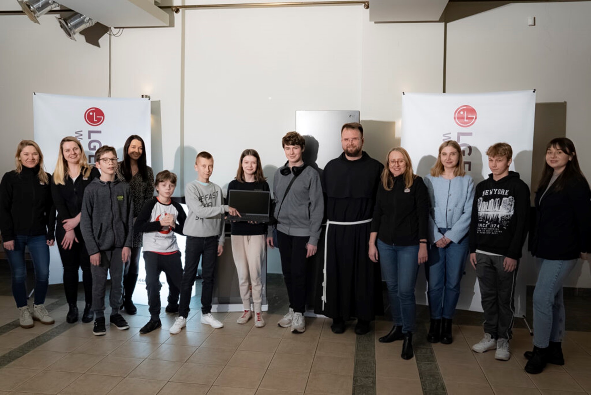 How LG Energy Solution Wroclaw Lights the Way Towards Greater Community  Enrichment – LG Energy Solution