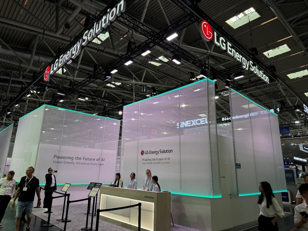 LG Energy Solution’s booth at ees Europe 2026